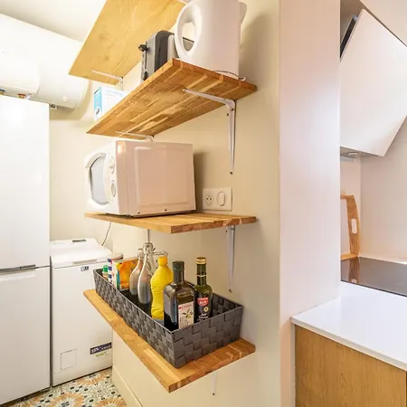 Apartment T2 Near The Garden Of Plants - *